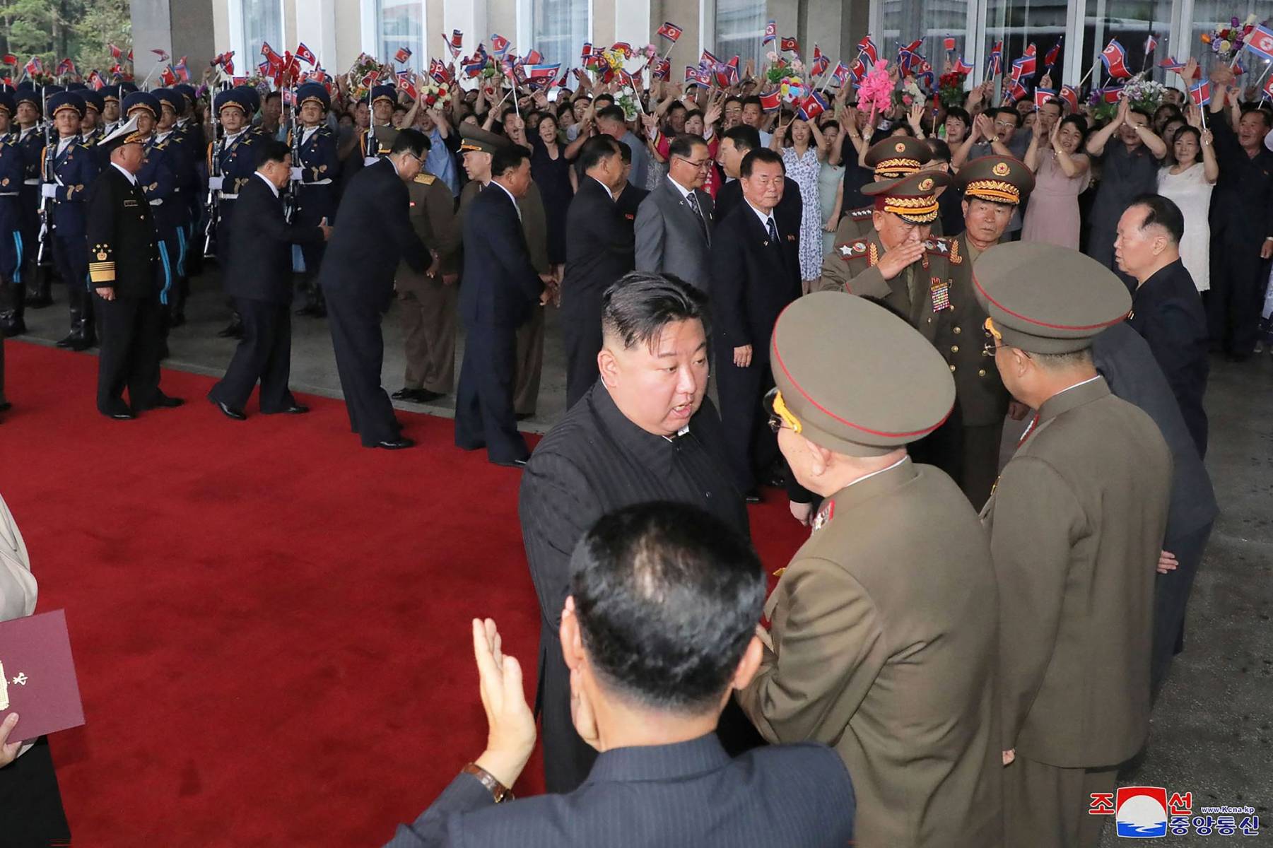 金正恩启程回国：祝愿中国繁荣金正恩启程回国，聚焦朝鲜领导人的回归与中国繁荣的愿景