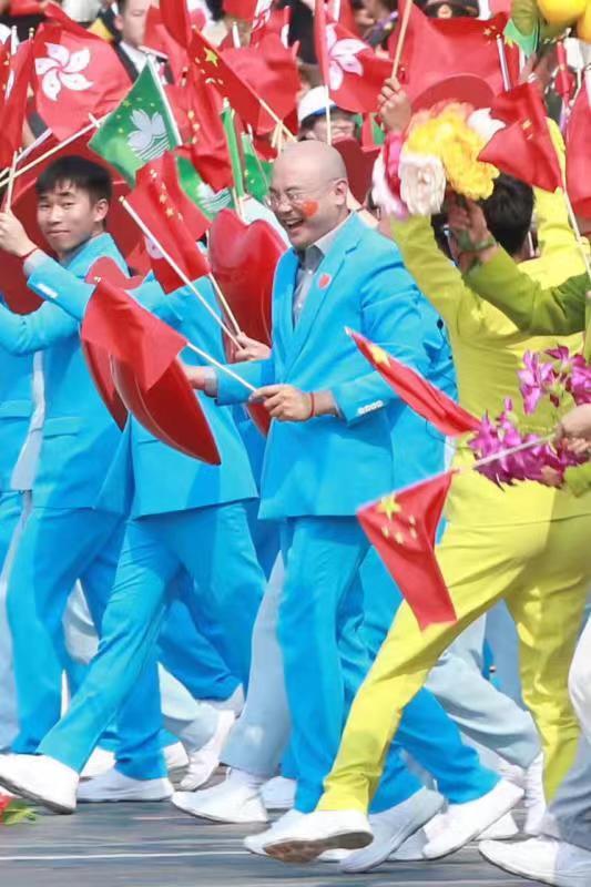金正恩：中国的庆典也是我们的喜事金正恩，中国的庆典也是我们的喜事