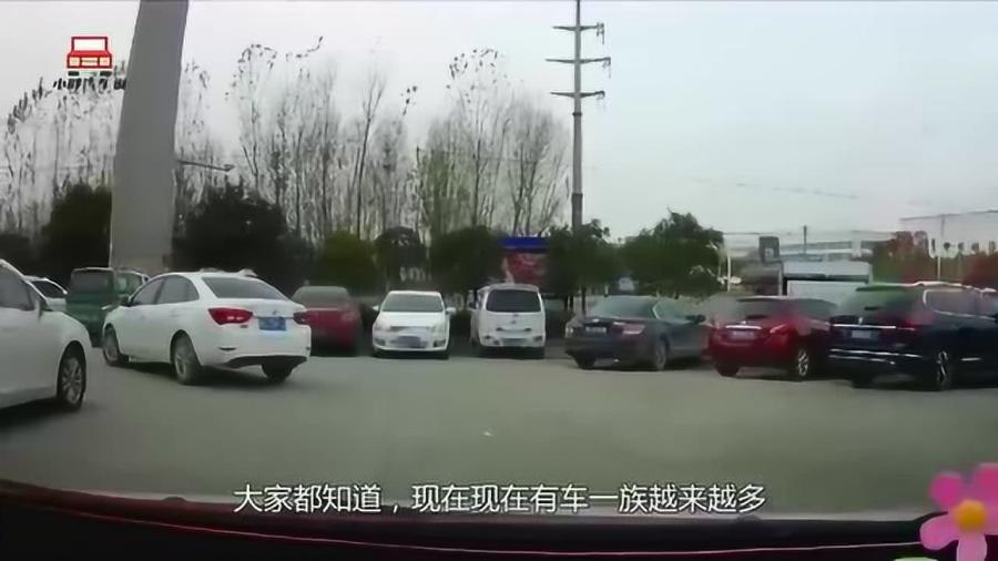 湖南驾车冲撞人群湖南发生驾车冲撞人群事件，自媒体揭示真相与反思
